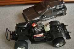 Kyosho_Nissan_Terrano_Pathfinder_13